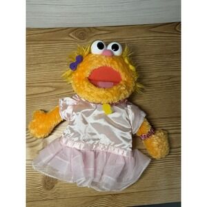 Vintage 2003 Gund Sesame Street Zoe Plush Hand Puppet Pink Dress